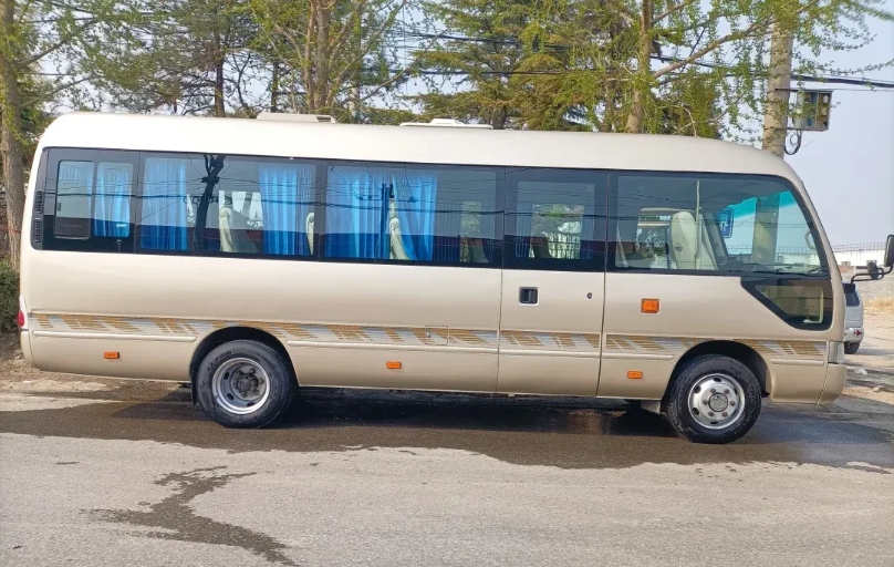 北京中巴车租赁公司